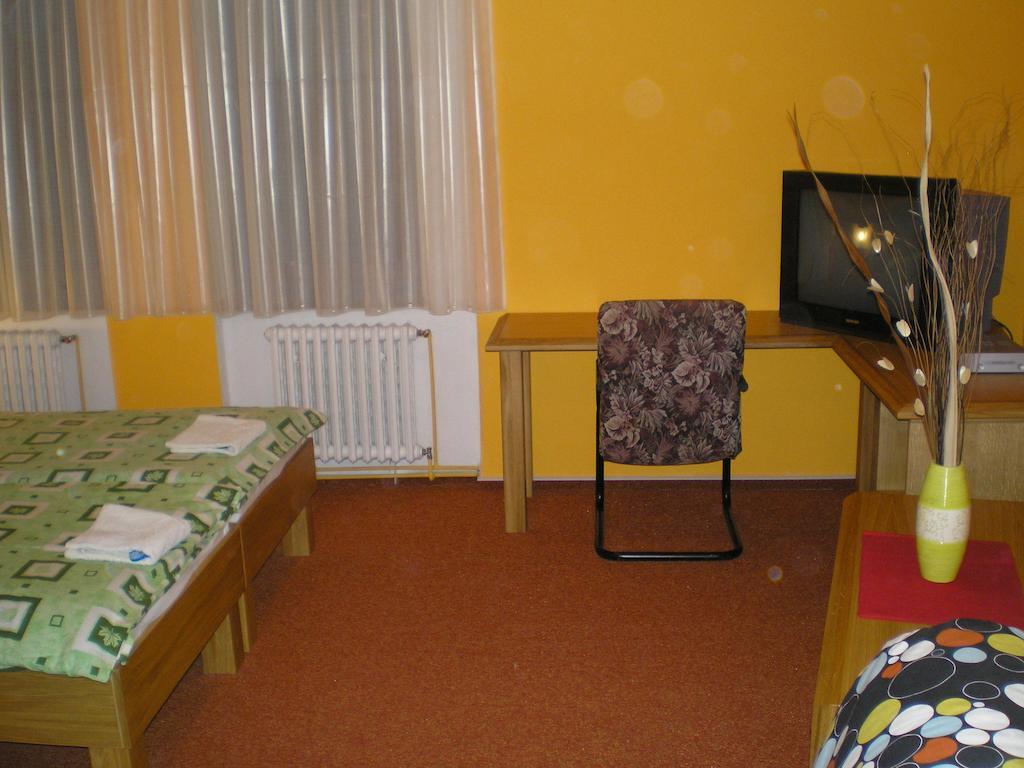 Pension Duel Ústí nad Labem Szoba fotó